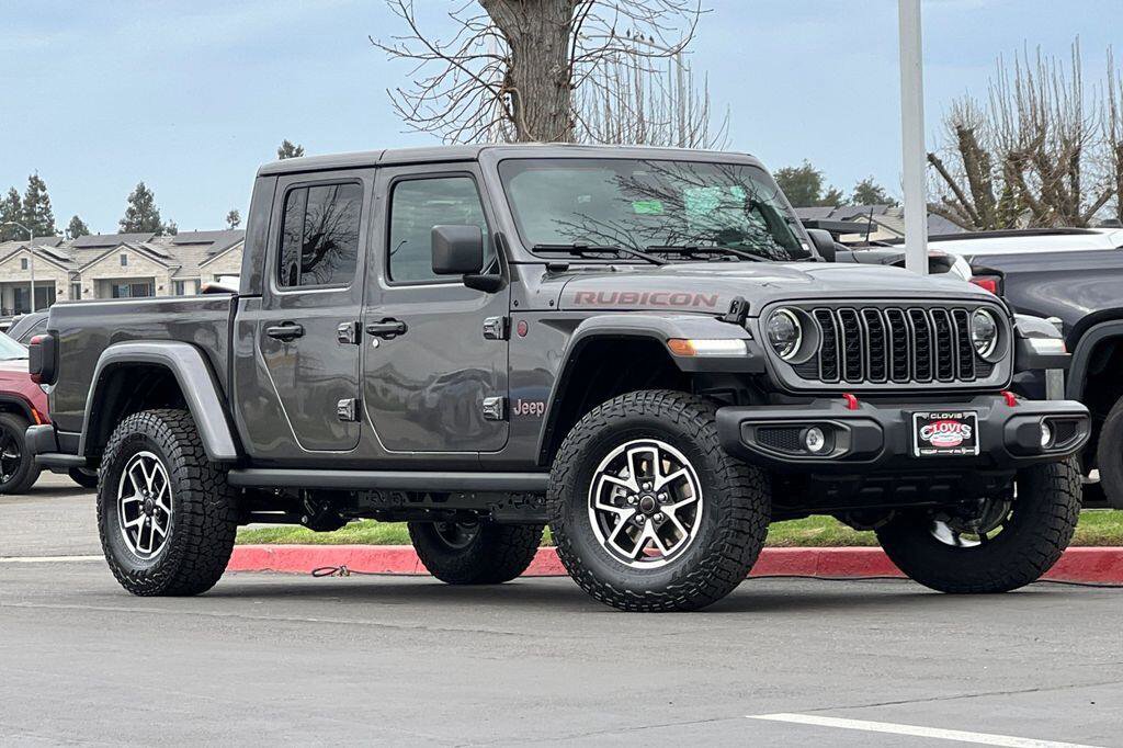 New 2026 Jeep Gladiator Rubicon w/ Safety Group AWD/4WD image 2