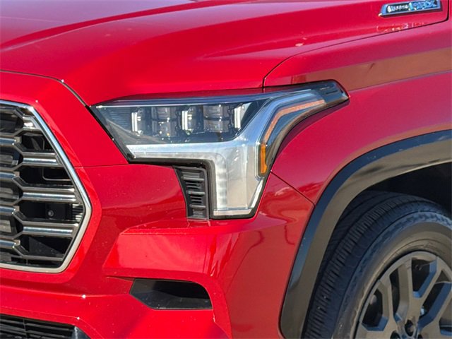 Used 2025 Toyota Sequoia Platinum image 4