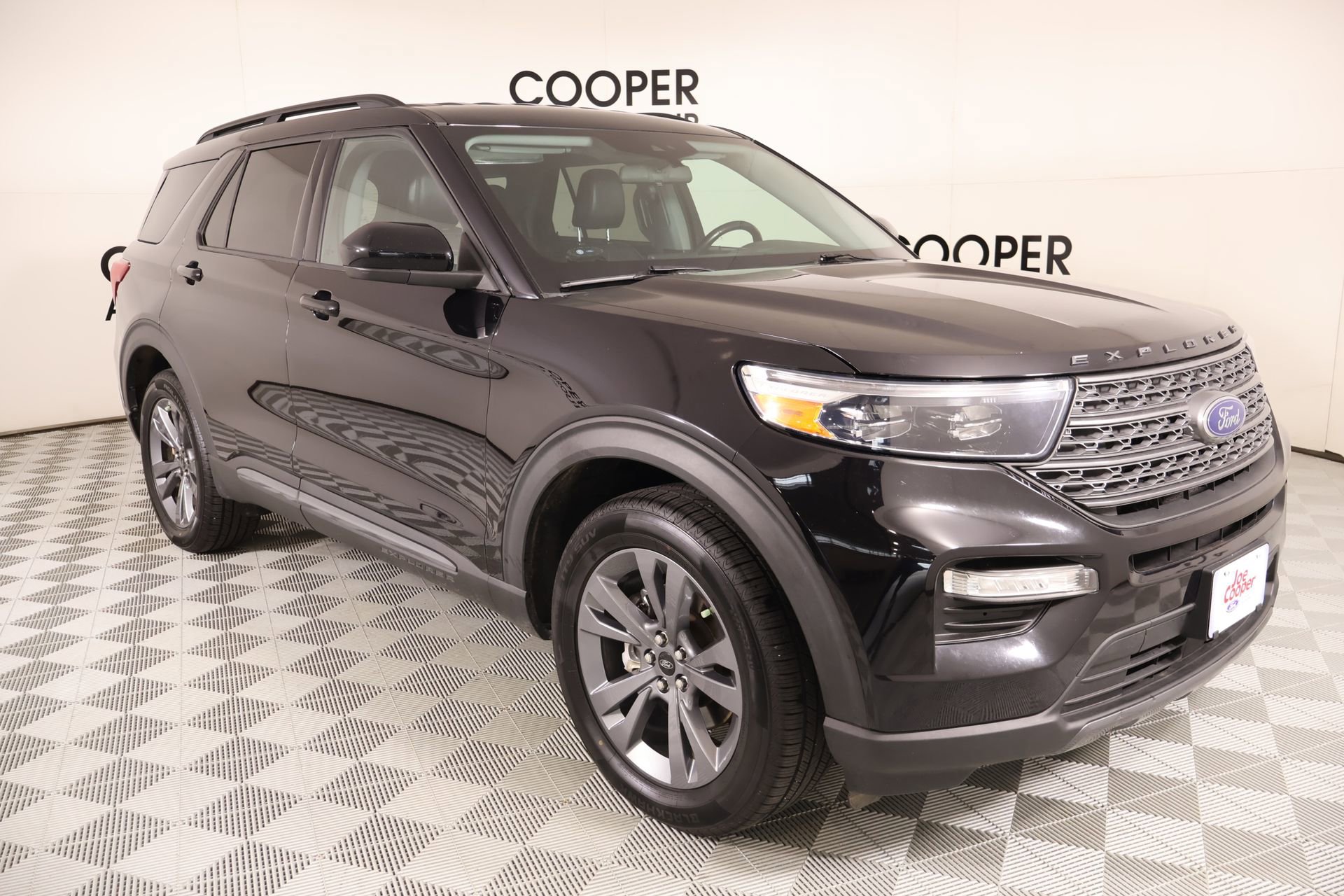 Used 2022 Ford Explorer XLT w/ Equipment Group 202A