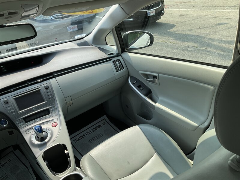 Used 2012 Toyota Prius Four FWD image 18