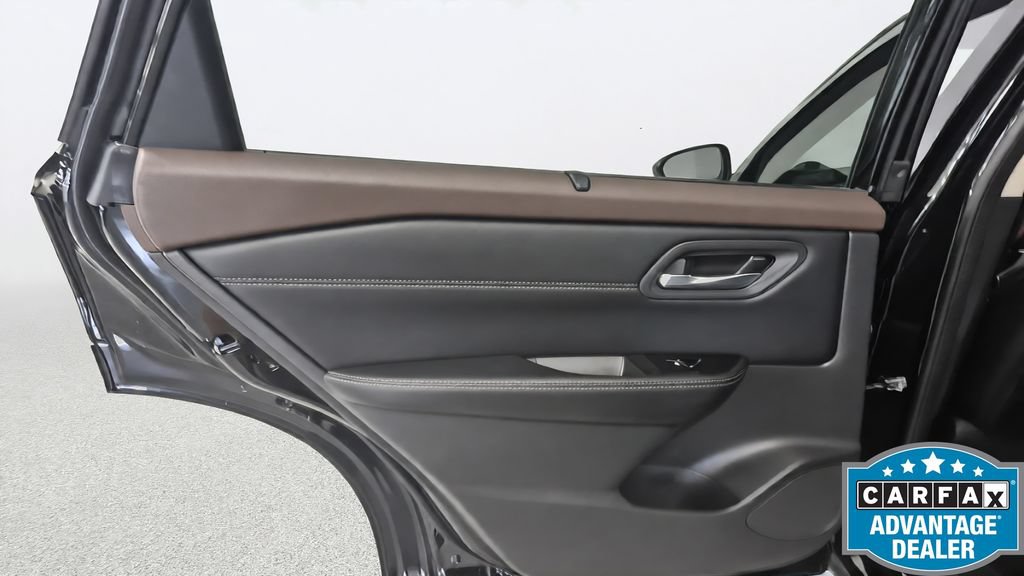 Used 2023 Nissan Rogue SL w/ SL Premium Package FWD image 62