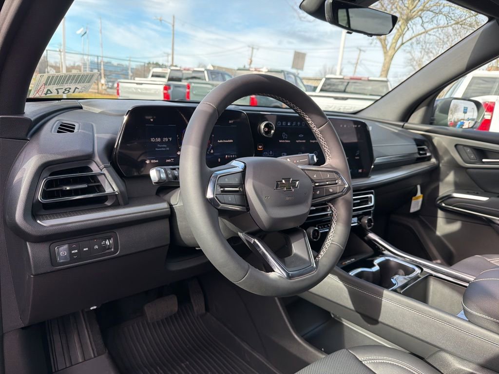 New 2026 Chevrolet Traverse LT w/ Midnight/Sport Edition image 5