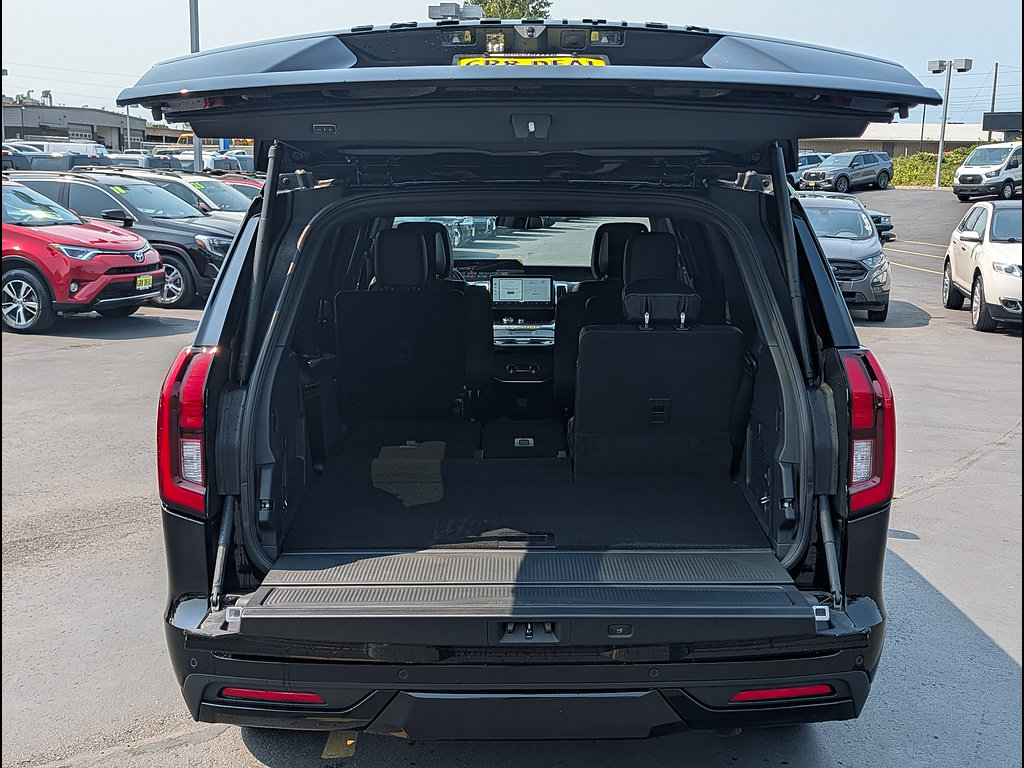 New 2027 Ford Expedition Platinum w/ Stealth Performance Package AWD/4WD image 7