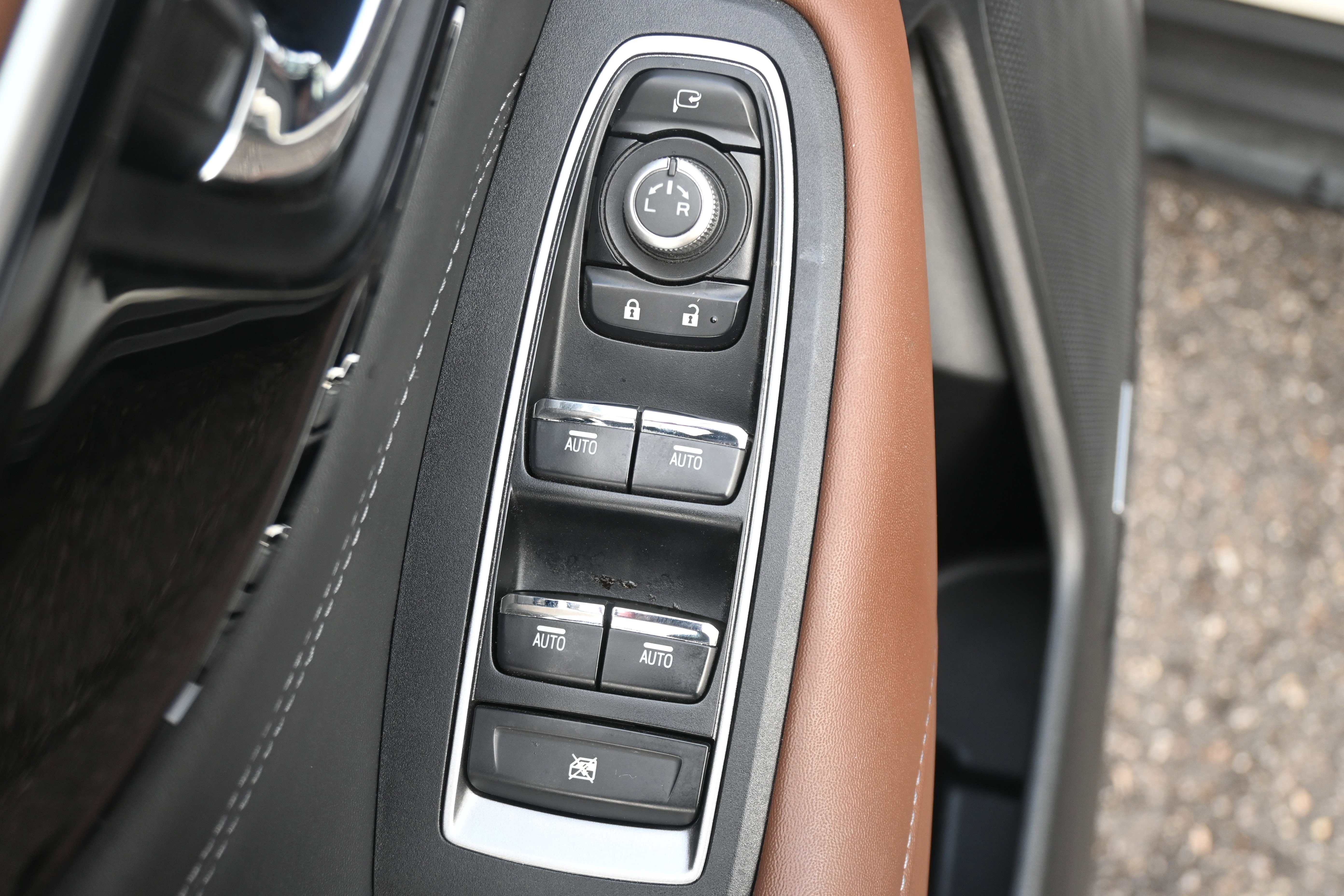 Used 2022 Subaru Outback Touring XT image 15