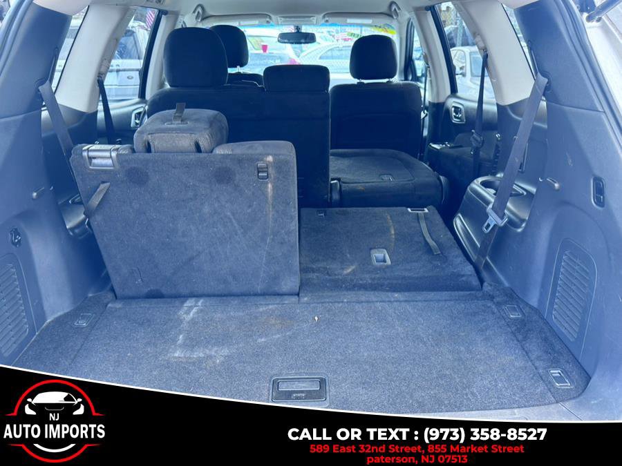 Used 2015 Nissan Pathfinder SV w/ Trailer Tow Package image 18