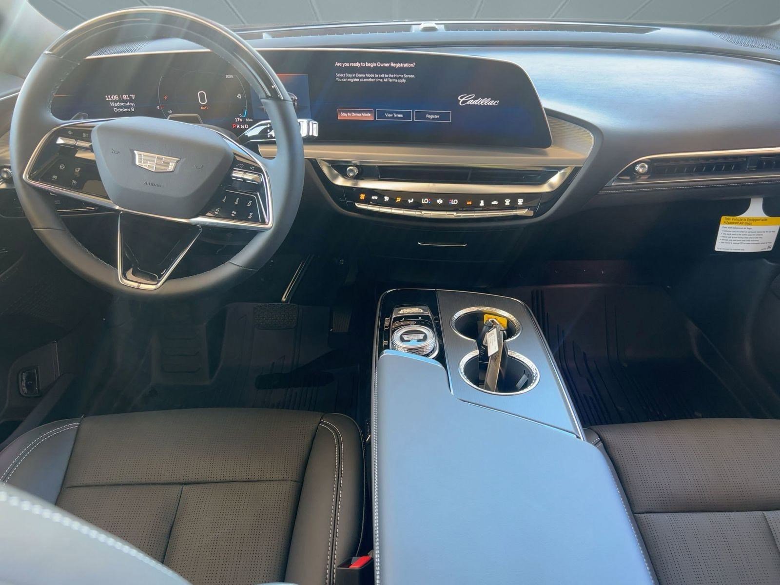 New 2026 Cadillac Lyriq Sport image 16