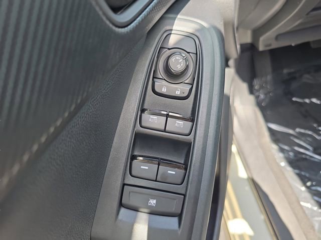 Certified 2025 Subaru Crosstrek 2.0i Premium AWD/4WD image 13