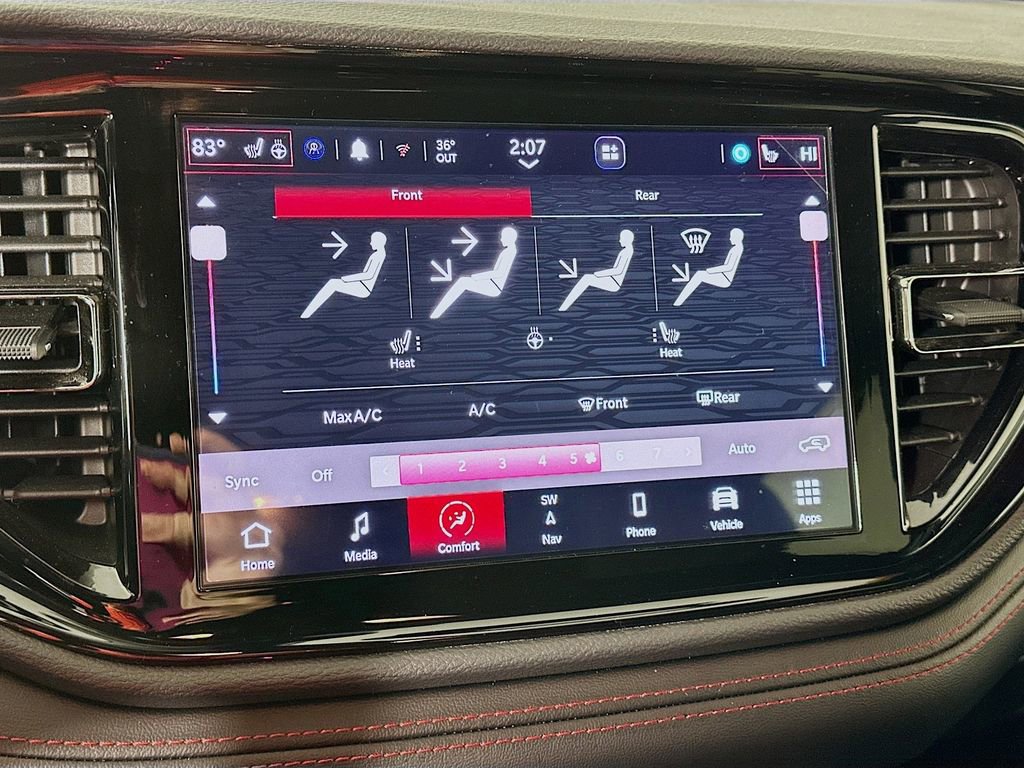 Certified 2024 Dodge Durango R/T image 25