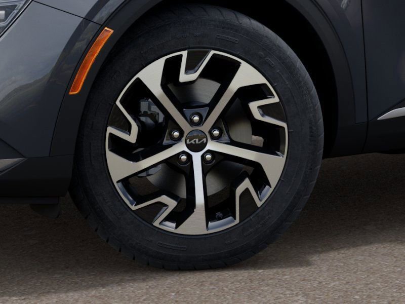 Certified 2024 Kia Sportage EX image 11