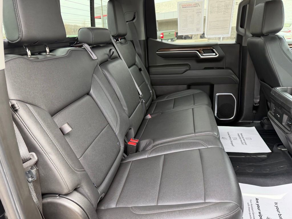 Used 2022 Chevrolet Silverado 1500 RST w/ Redline Edition image 33