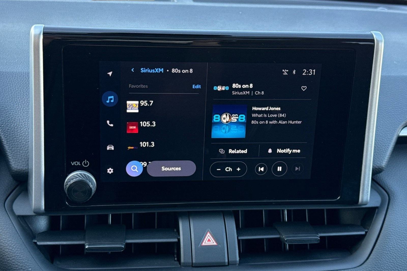 Used 2025 Toyota RAV4 XLE w/ Convenience Package image 19