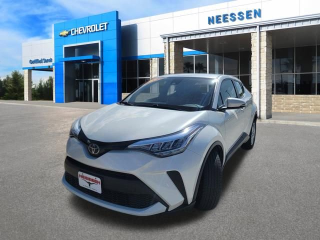 Used 2021 Toyota C-HR LE FWD image 3