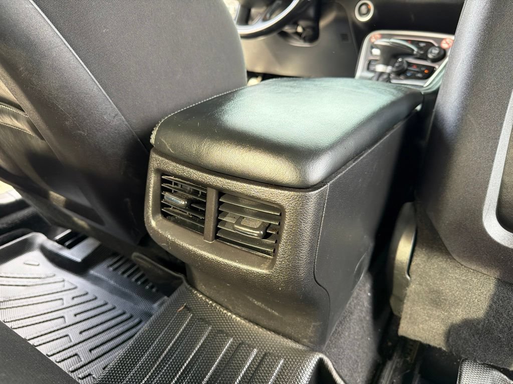 Used 2022 Dodge Challenger GT RWD image 18