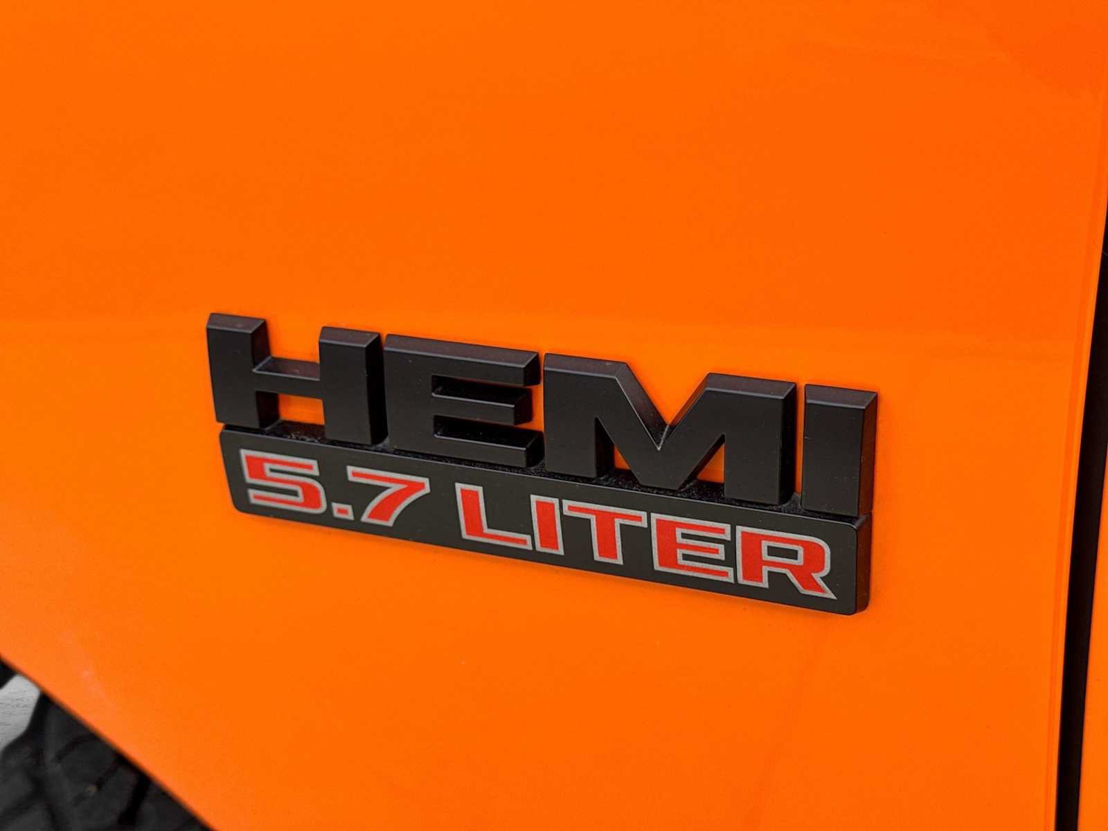 Used 2015 RAM 1500 Sport w/ Ignition Orange Sport Package AWD/4WD image 14