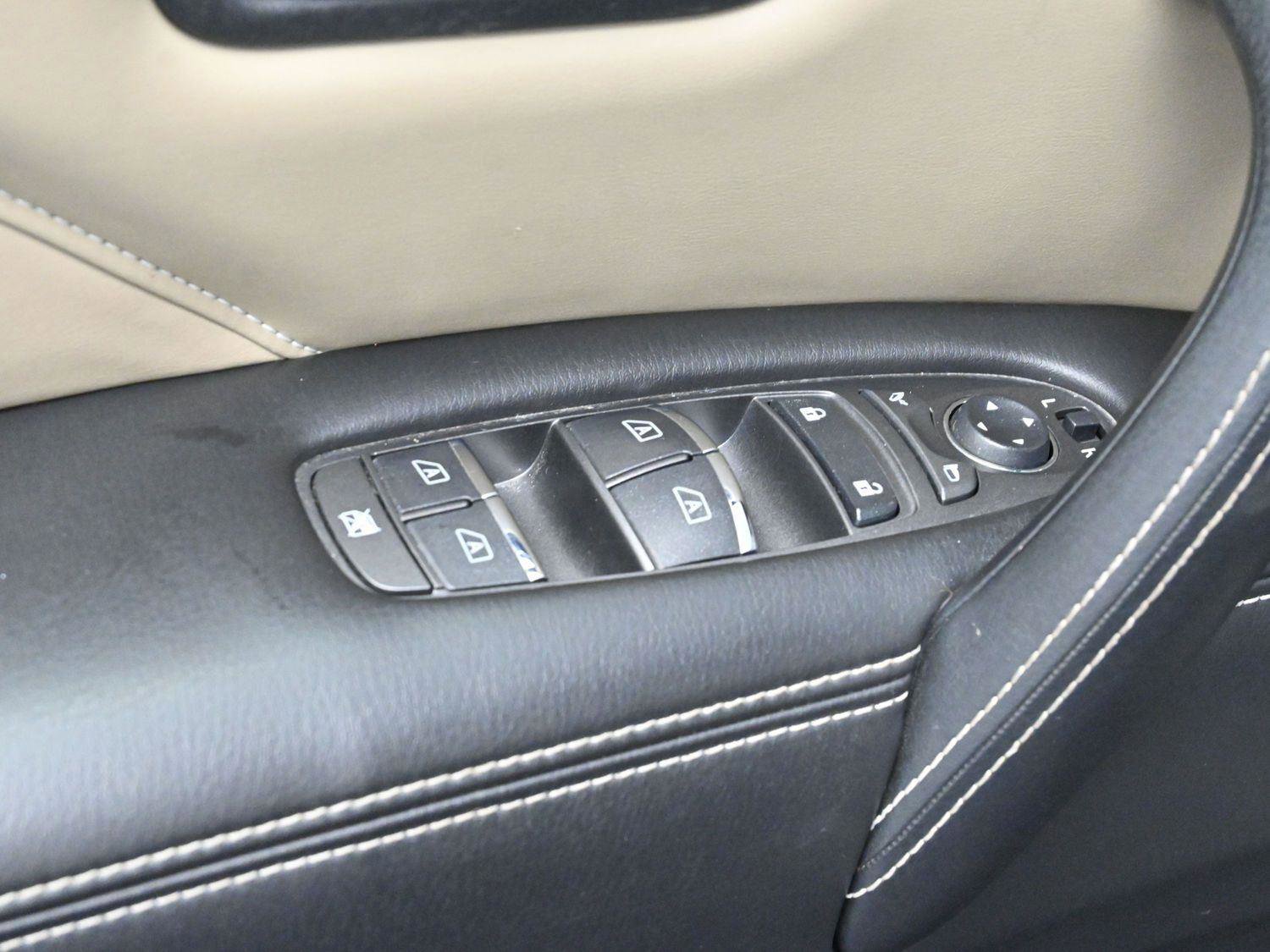 Used 2022 INFINITI QX80 Premium Select w/ Cargo Package image 14