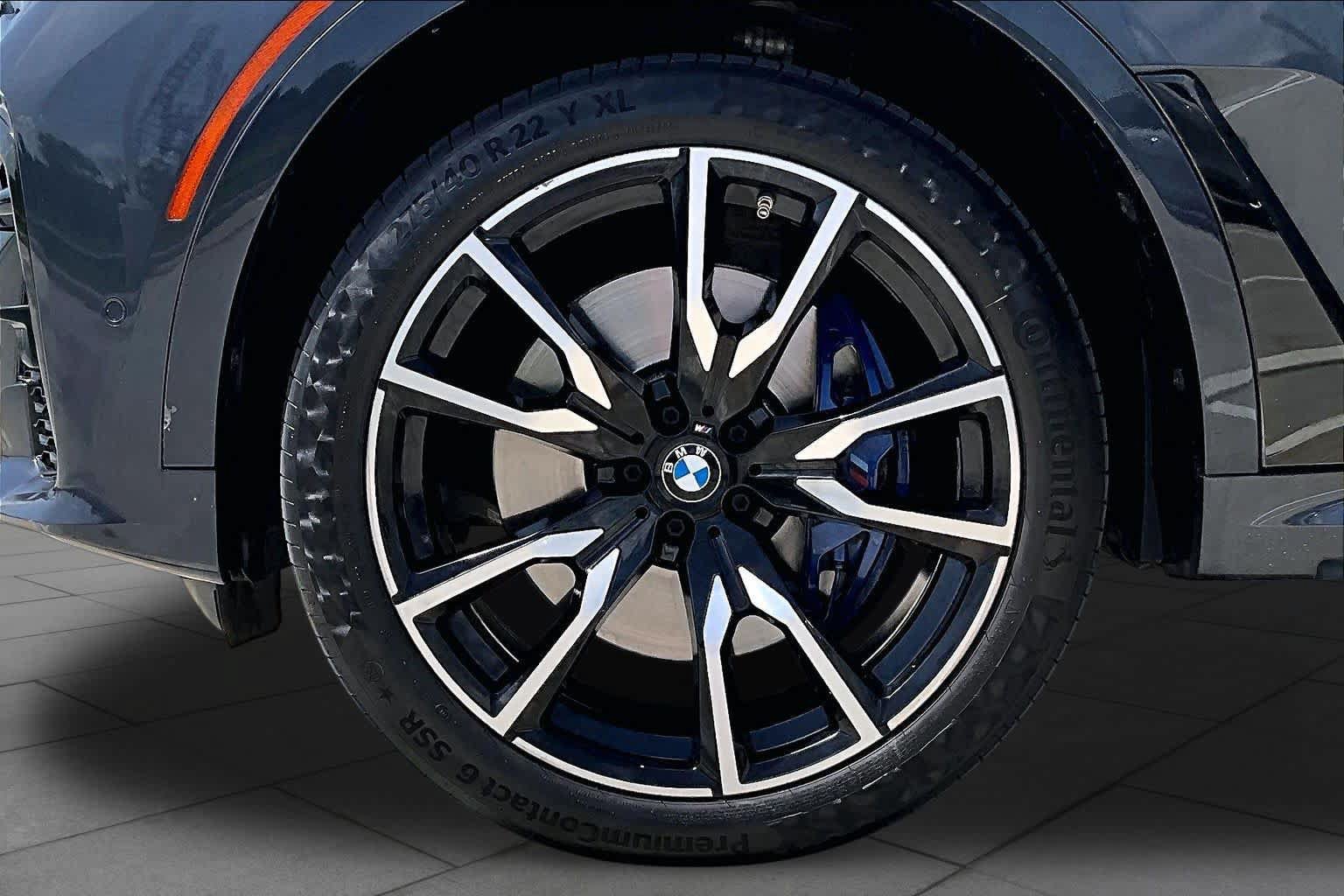 Used 2019 BMW X7 xDrive50i w/ Dynamic Handling Package AWD/4WD image 10