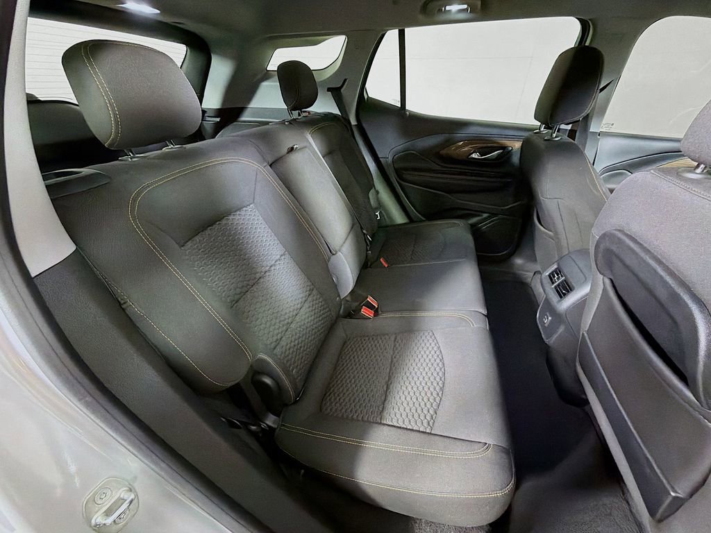 Used 2020 GMC Terrain SLE w/ Driver Convenience Package AWD/4WD image 23
