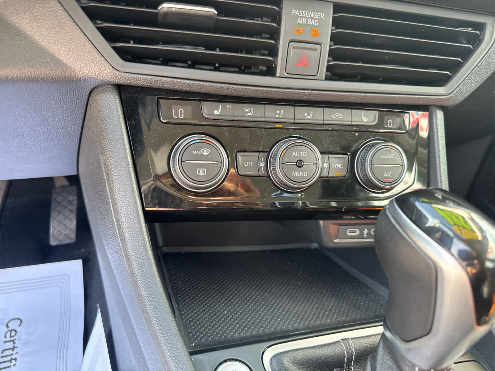 Used 2024 Volkswagen Jetta SE FWD image 26