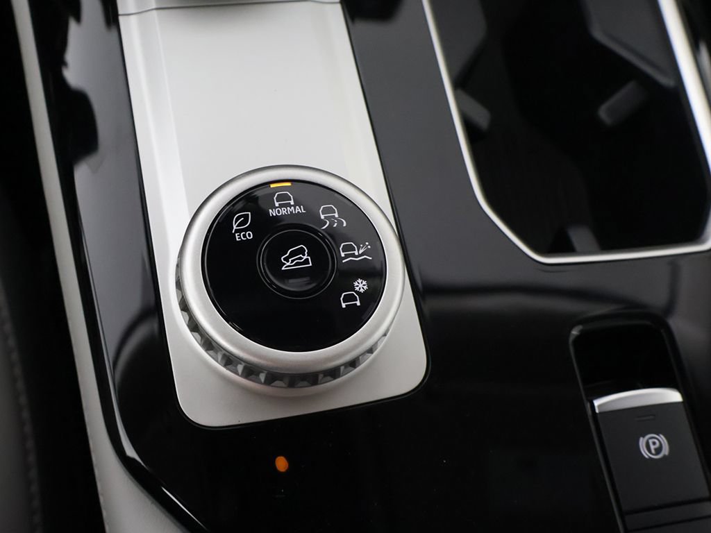 New 2026 Mitsubishi Outlander SE FWD image 54