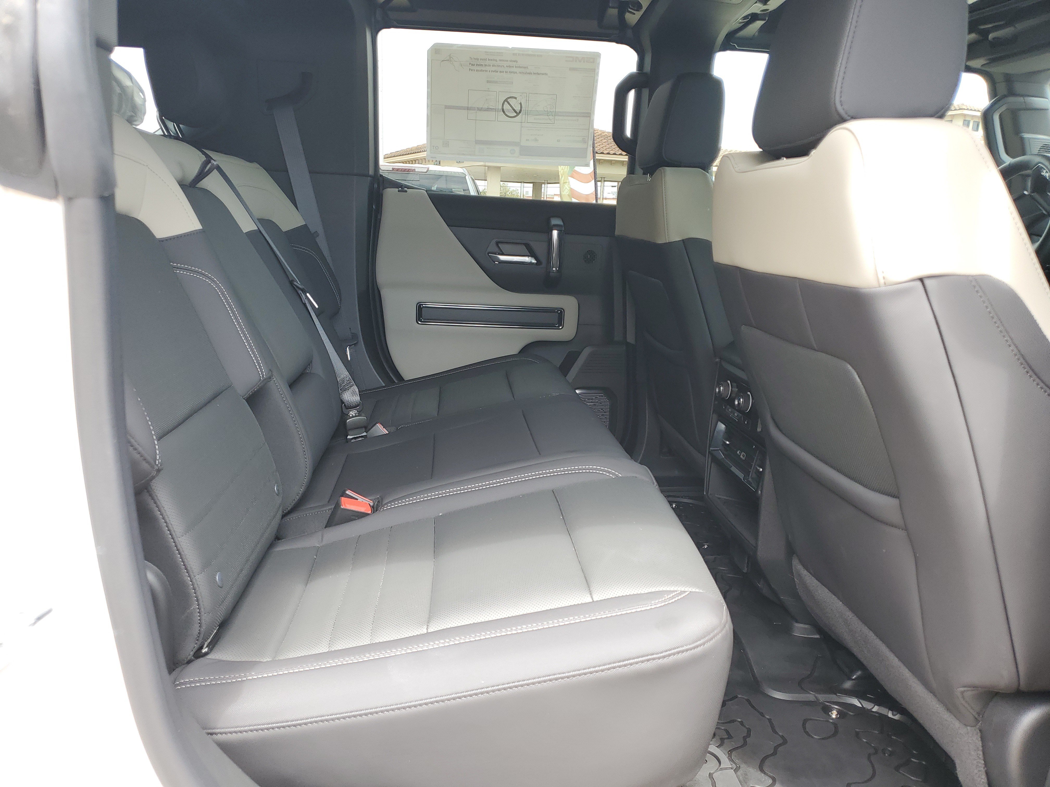 New 2026 GMC Hummer EV SUV w/ LPO, Roof Cross Rail Package AWD/4WD image 12