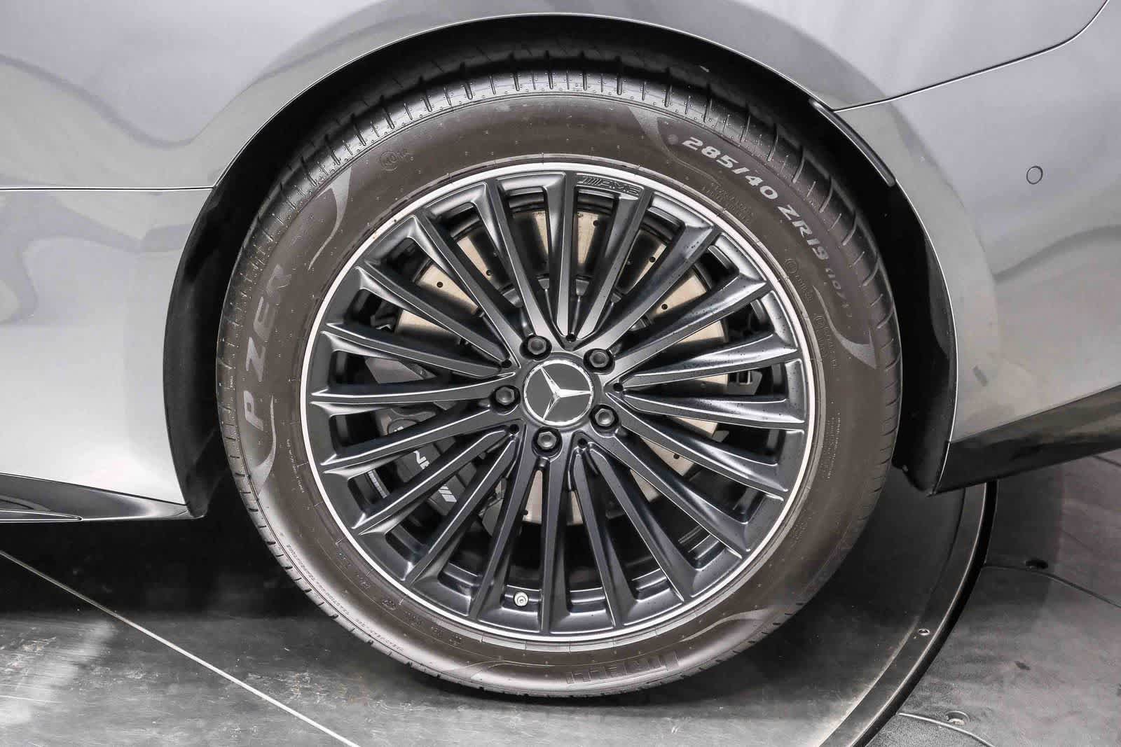 Used 2025 Mercedes-Benz AMG GT 43 image 9