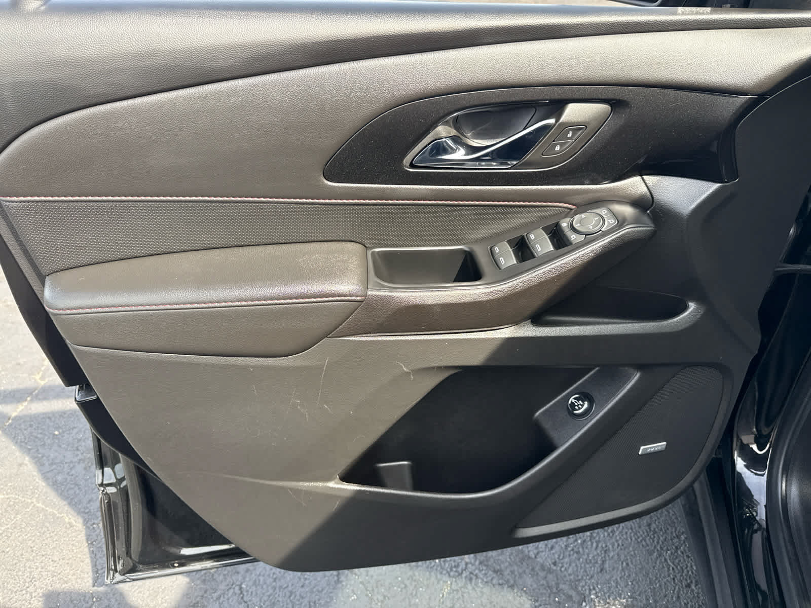 Certified 2022 Chevrolet Traverse RS w/ LPO, Floor Liner Package AWD/4WD image 12