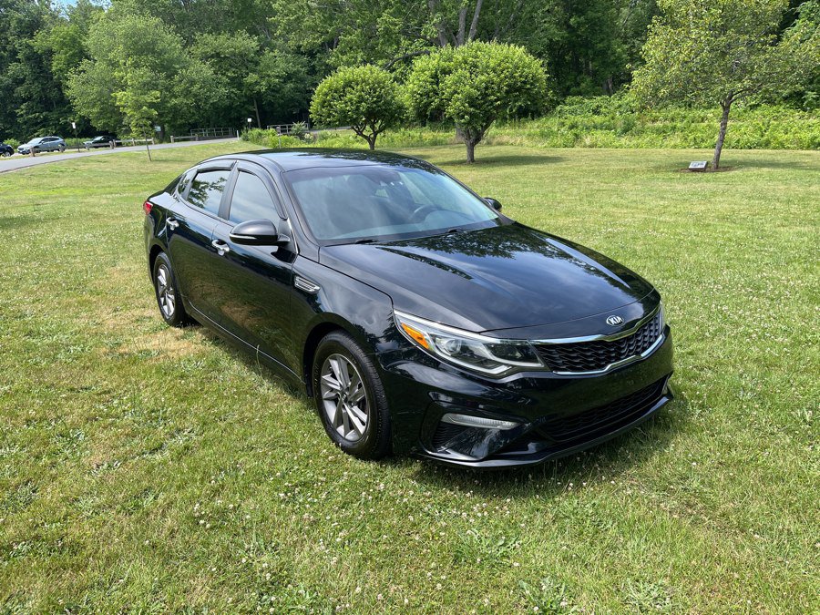 Used 2020 Kia Optima LX FWD image 1