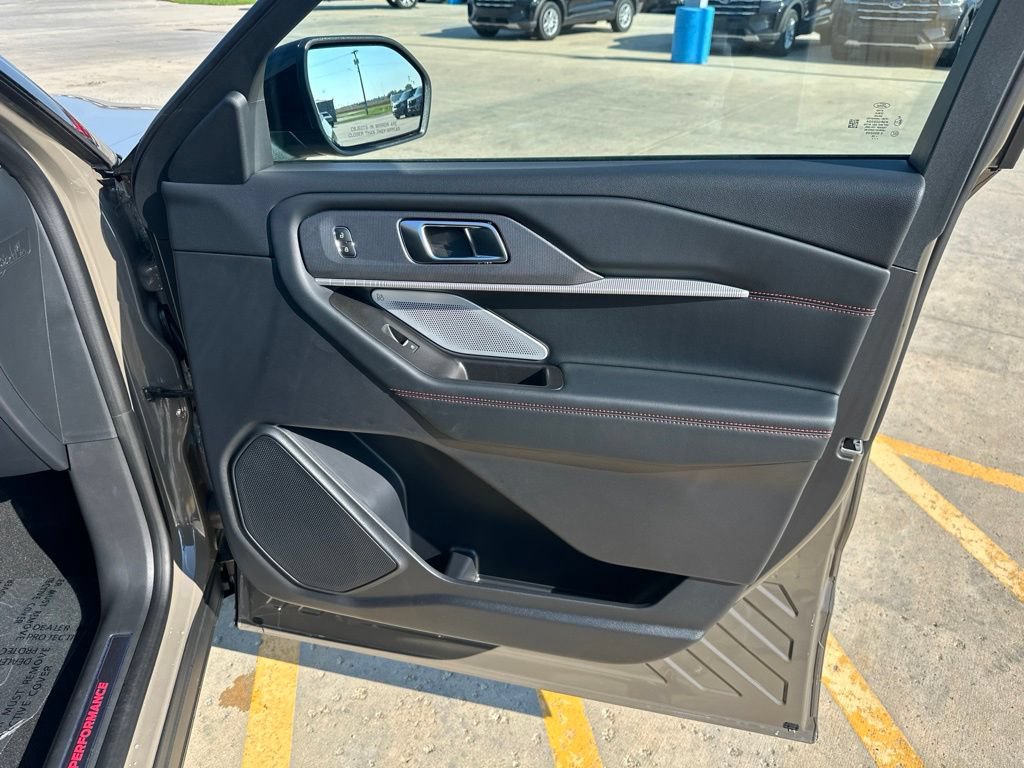 New 2026 Ford Explorer ST w/ Sun And Sound Package AWD/4WD image 39