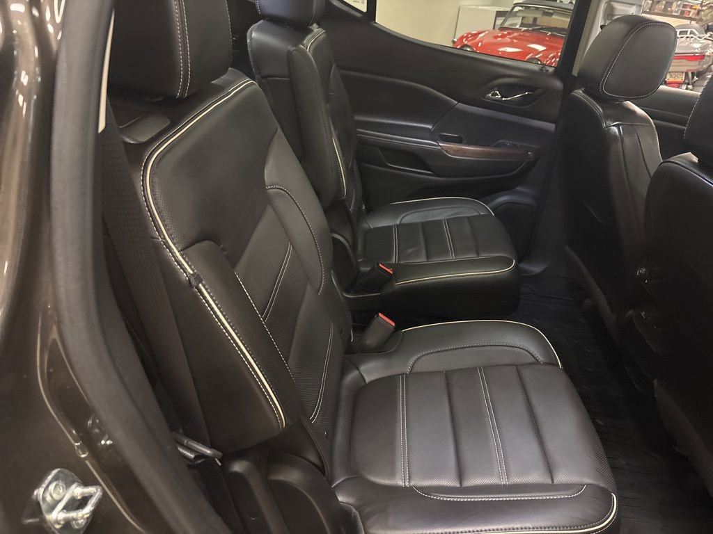 Used 2020 GMC Acadia Denali w/ Denali Ultimate Package image 40