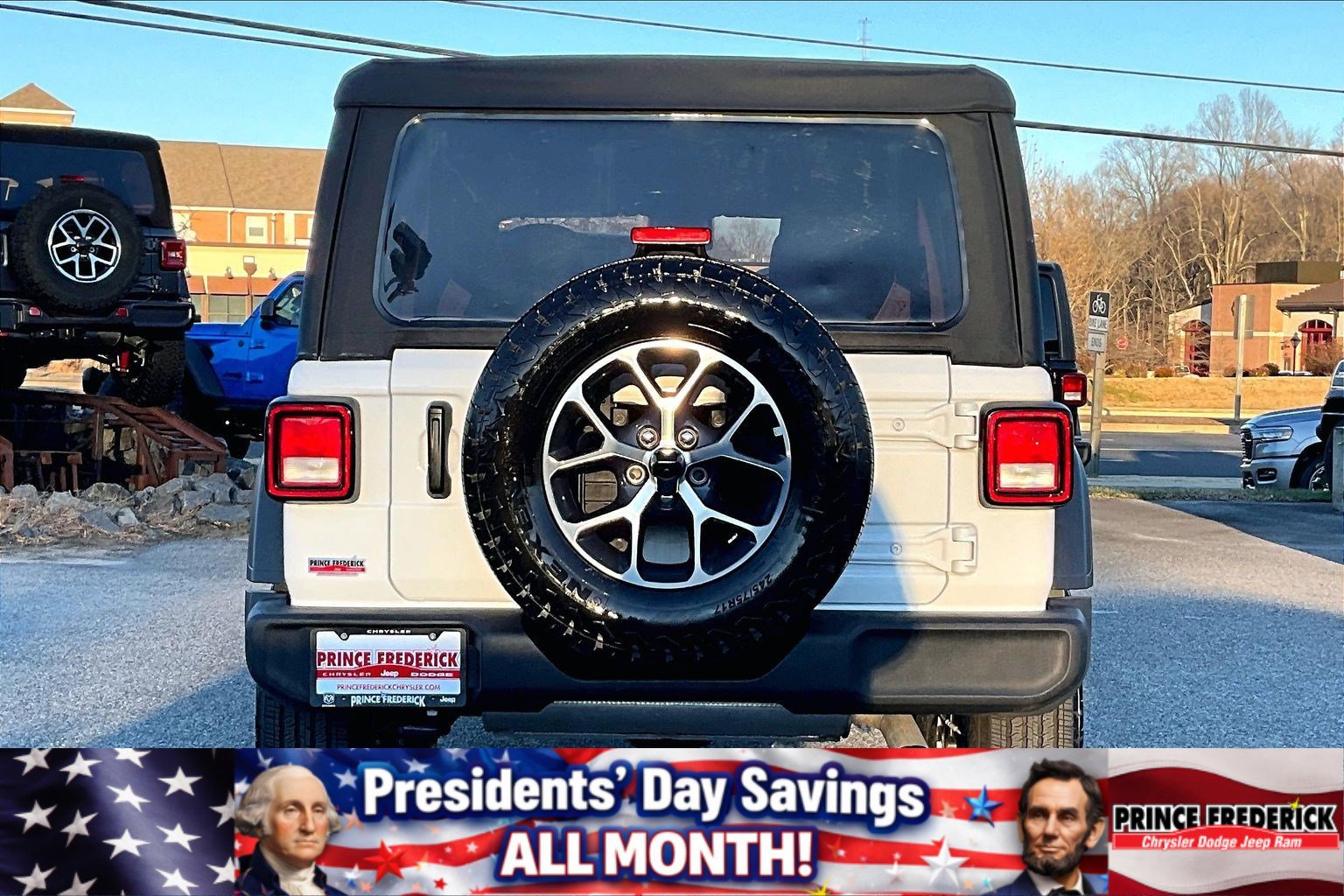 Used 2025 Jeep Wrangler Sport S image 4