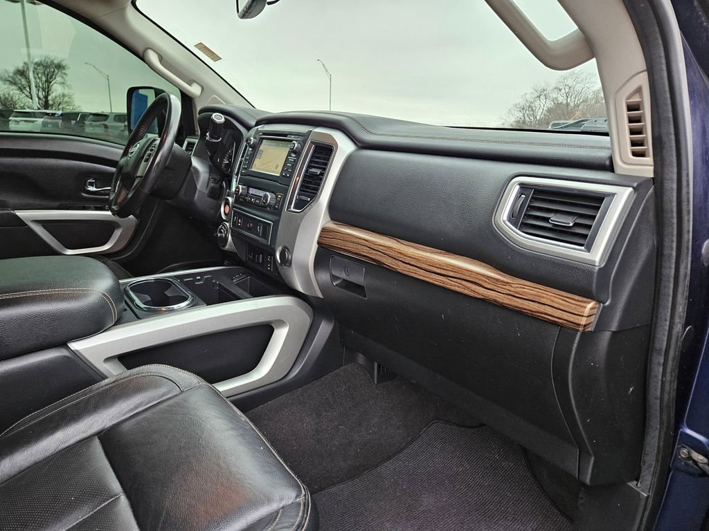 Used 2017 Nissan Titan SL w/ Chrome Package image 34