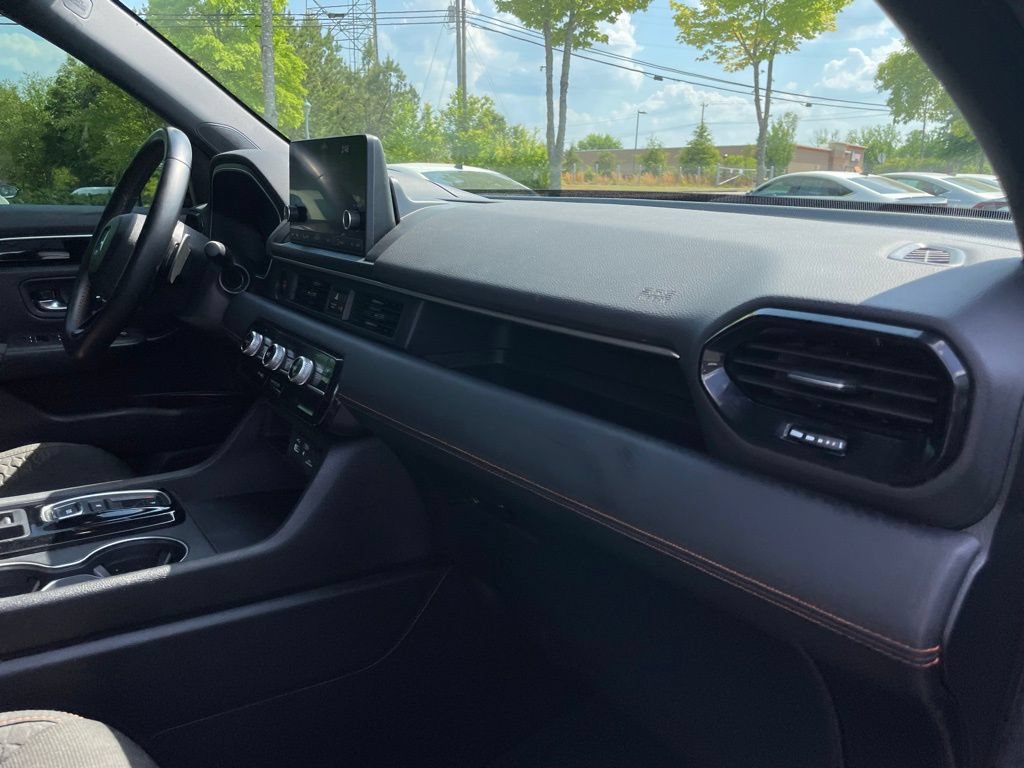 Certified 2025 Honda Pilot Sport image 28