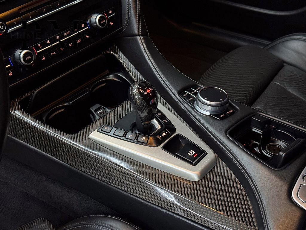 Used 2017 BMW M6 Coupe image 15