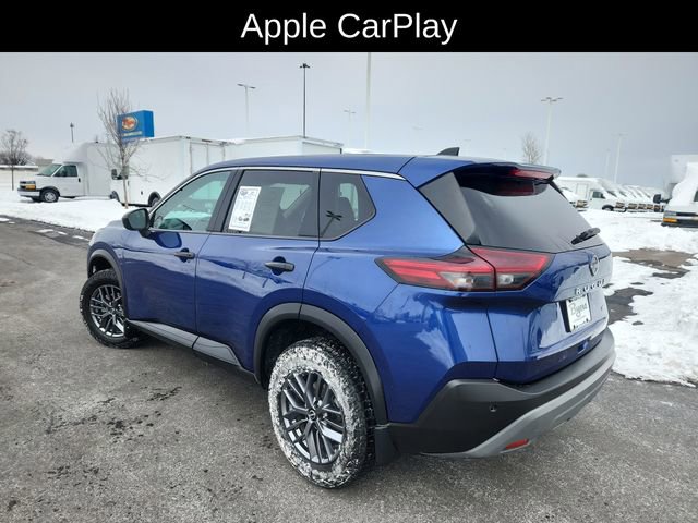 Used 2023 Nissan Rogue S image 5