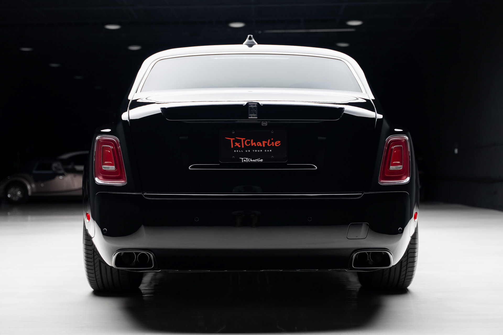 Used 2024 Rolls-Royce Phantom Extended Wheelbase RWD image 28