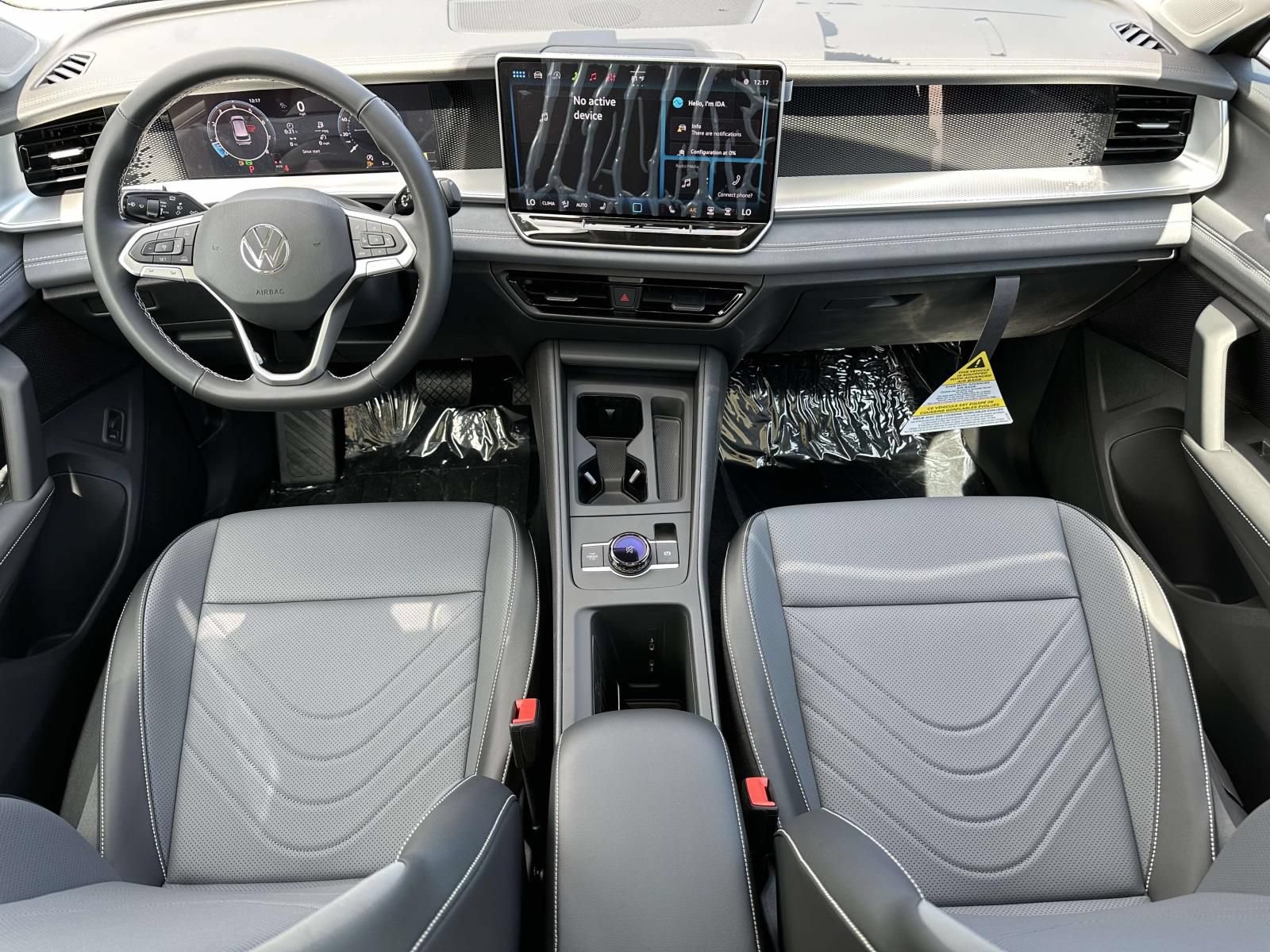 New 2026 Volkswagen Tiguan SE AWD/4WD image 11