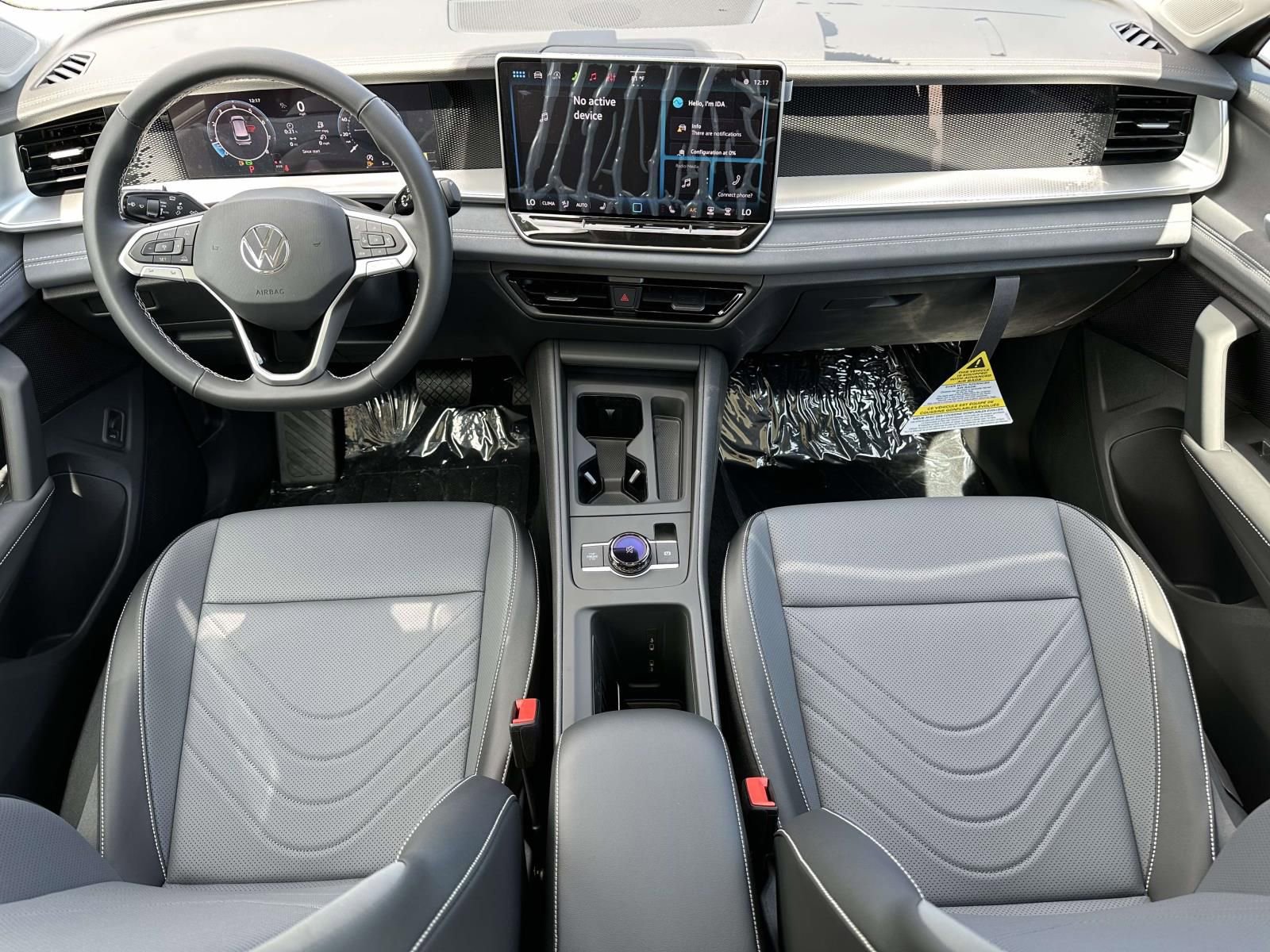 New 2026 Volkswagen Tiguan SE AWD/4WD image 11
