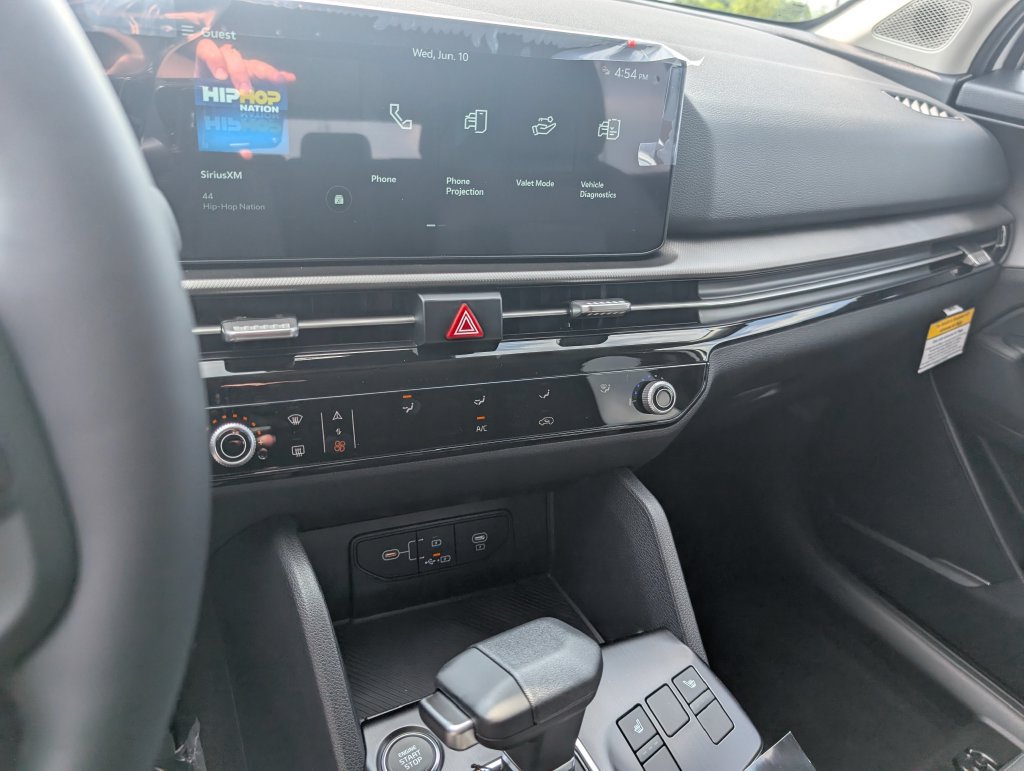 New 2026 Kia Sportage LX AWD/4WD image 19