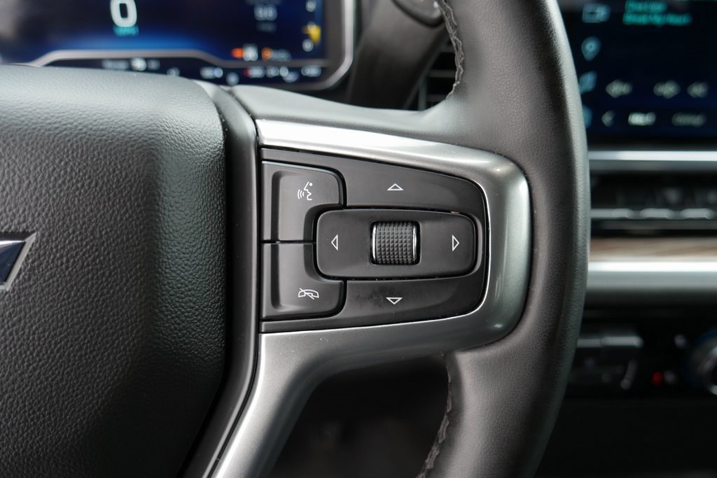 Used 2025 Chevrolet Silverado 2500 LT w/ Convenience Package image 14