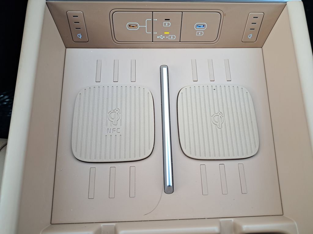 Used 2026 Hyundai Santa Fe Limited image 24