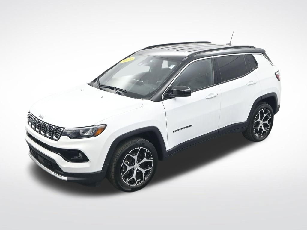 Used 2024 Jeep Compass Limited image 22