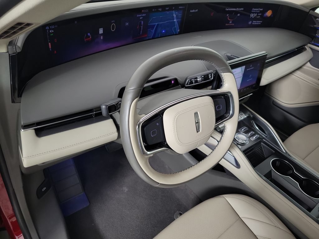 Certified 2025 Lincoln Nautilus Premier AWD/4WD image 20