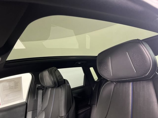 Used 2023 Cadillac Lyriq 2WD image 19