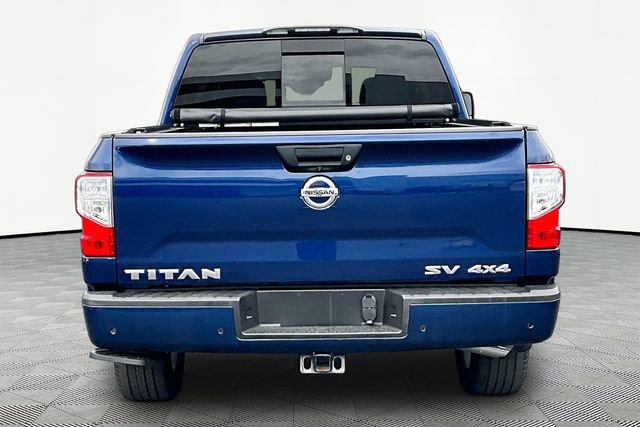 Used 2021 Nissan Titan SV w/ SV Convenience Package image 6