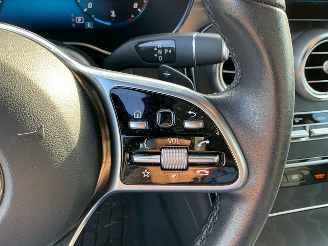 Used 2022 Mercedes-Benz GLC 300 w/ Premium Package Lite image 13