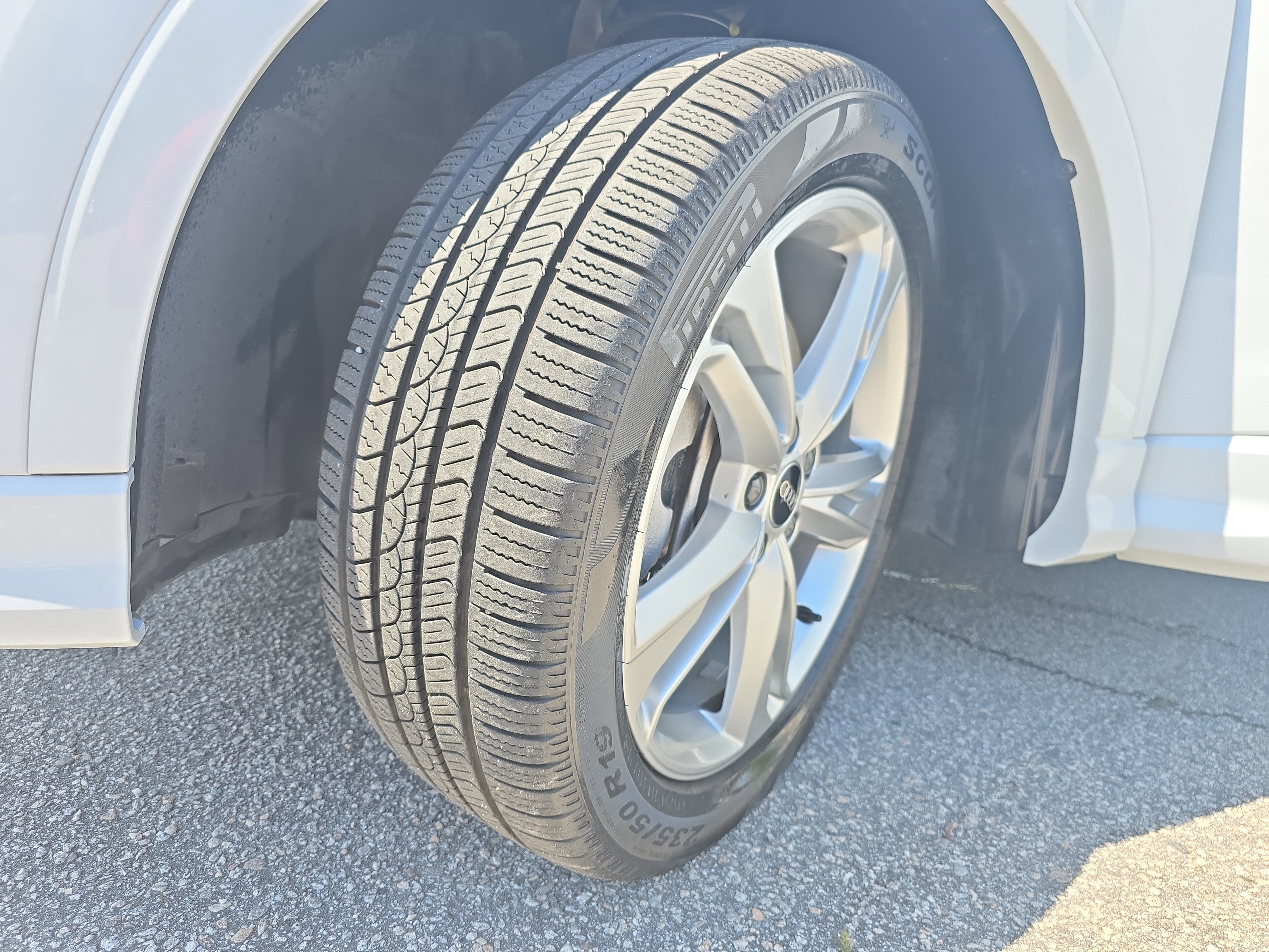 Used 2023 Audi Q3 2.0T Premium Plus w/ Premium Plus Package image 30