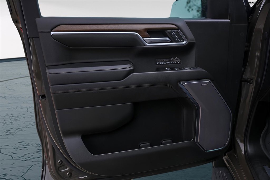 Used 2023 Chevrolet Silverado 1500 High Country w/ High Country Premium Package image 27