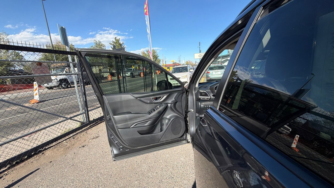 Used 2019 Subaru Forester Premium AWD/4WD image 10