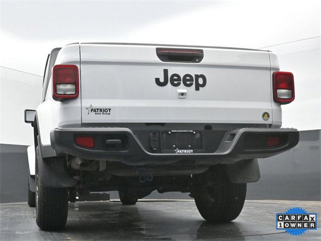 Used 2024 Jeep Gladiator Sport image 40