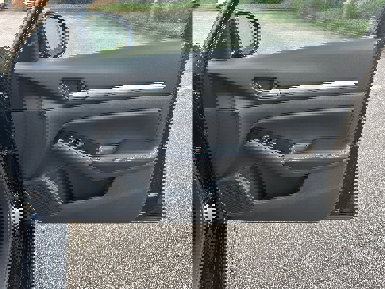 Used 2024 Nissan Altima 2.5 SR w/ SR Premium Package image 14